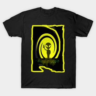 Alien Design.. "I come in peace" T-Shirt